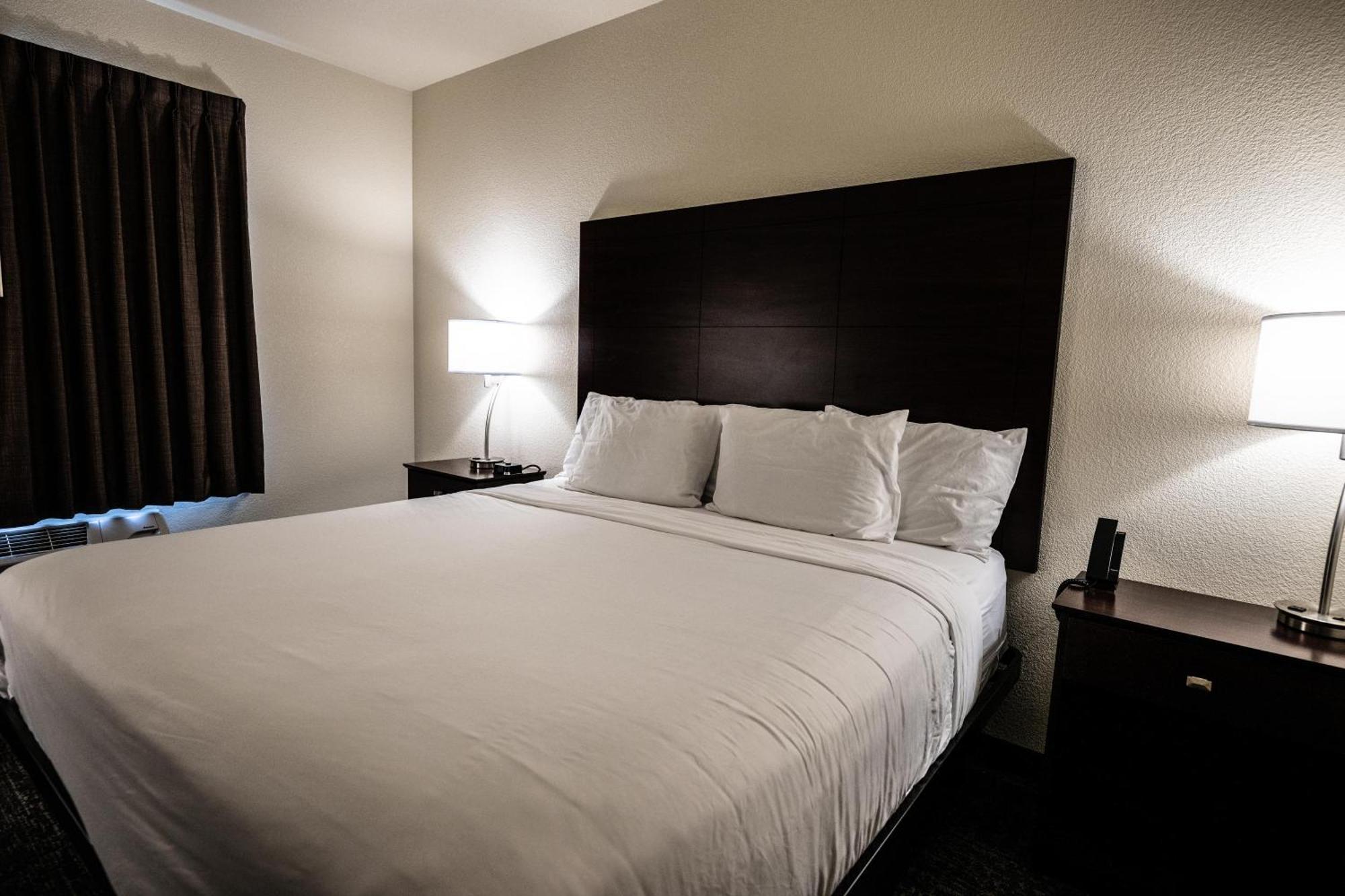 Cobblestone Hotel & Suites - Lamar 外观 照片